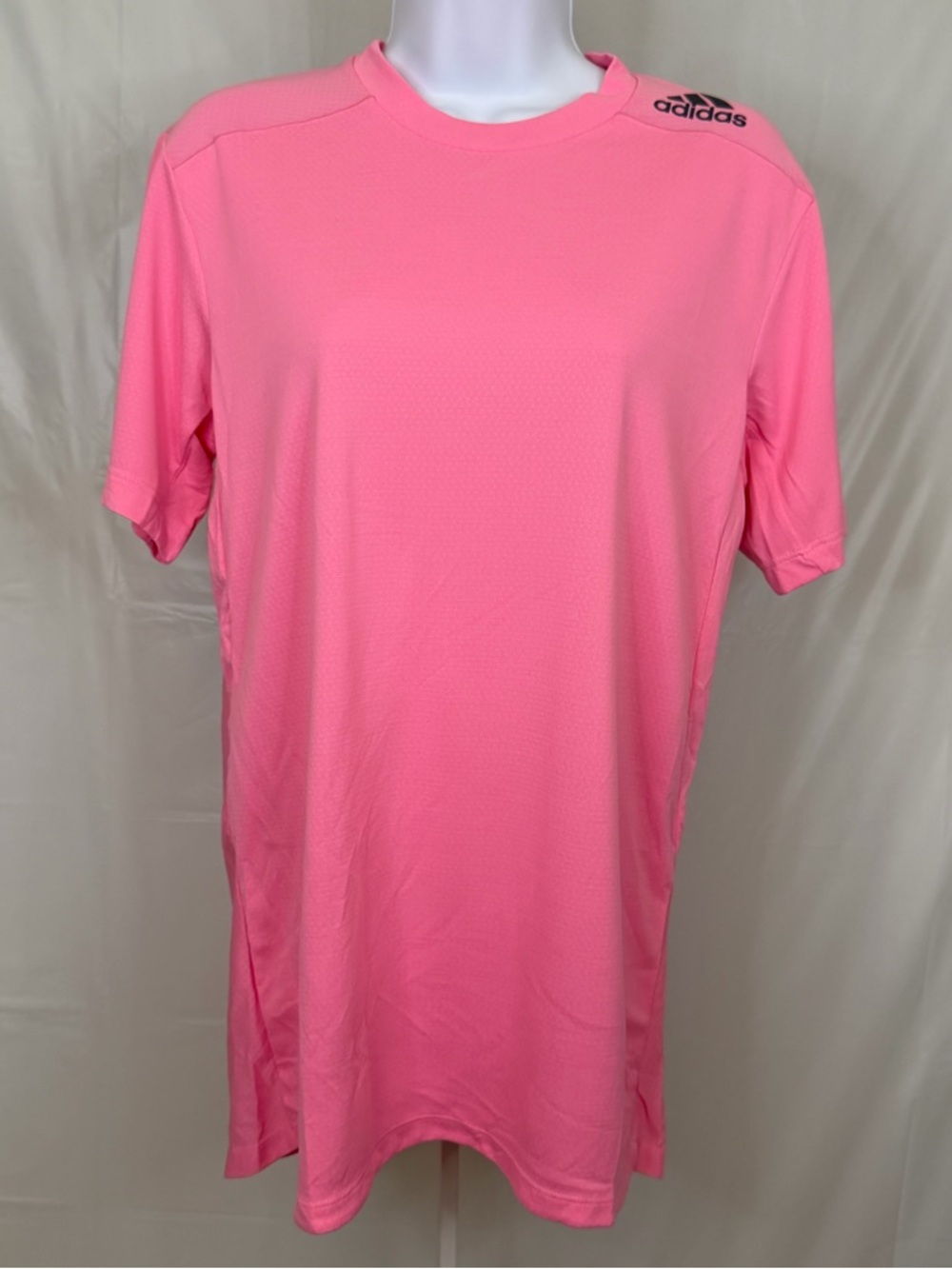 Adidas Pink HEAT.RDY Athletic Tee Small Black Logo Performance NWOT - Picture 1 of 10